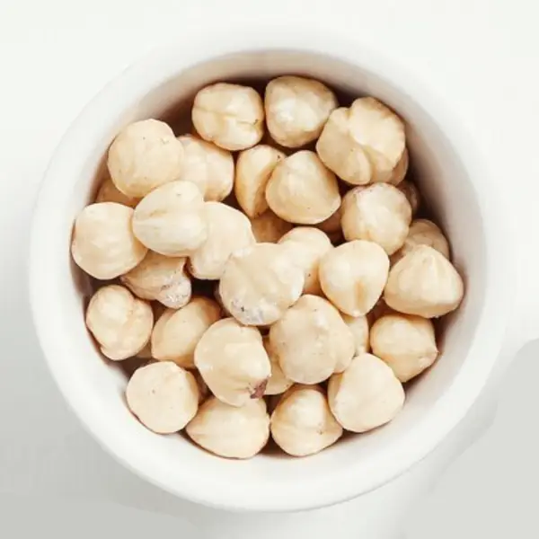 מקדמיה  טבעי 100 גרם